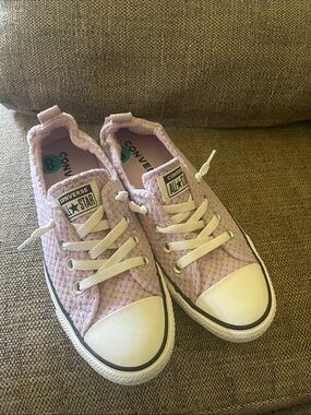 Converse violet plush Low Top Sneakers in Light violet